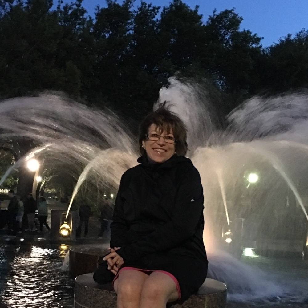 Meet your Posher, Pamela